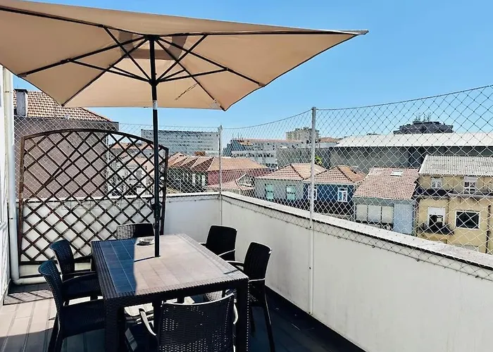 Premium Quental House - T3 Renovado Com Magnifico Terraco Appartamento