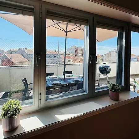 דירה Renovado Com Ac, 2 Wc Completos, Terraco E Garagem