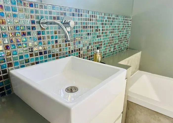 Renovado Com Ac, 2 Wc Completos, Terraço E Garagem Apartamento *